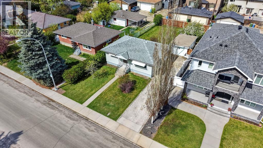 2820 Cochrane Road NW
