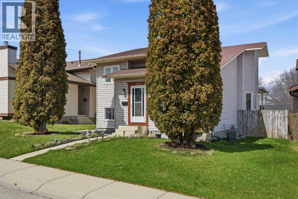 203 Shawglen Road SW