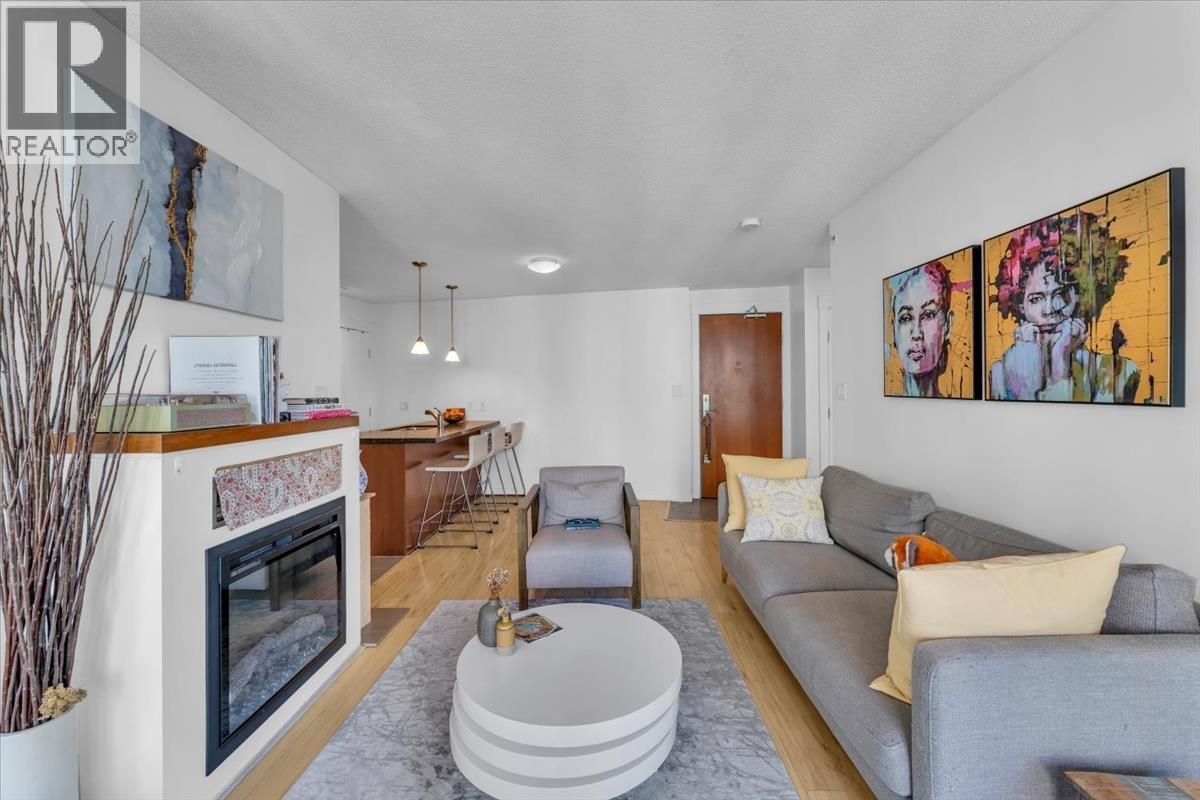 1707 1189 MELVILLE STREET