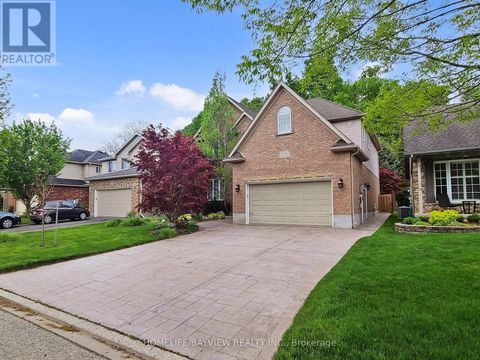 574 SANDBANKS CRESCENT Waterloo ON N2V2K2