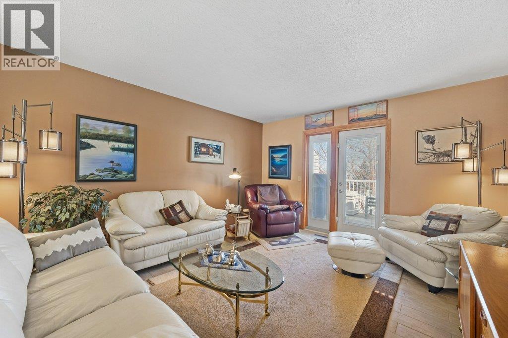 52 Macewan Park Heights NW