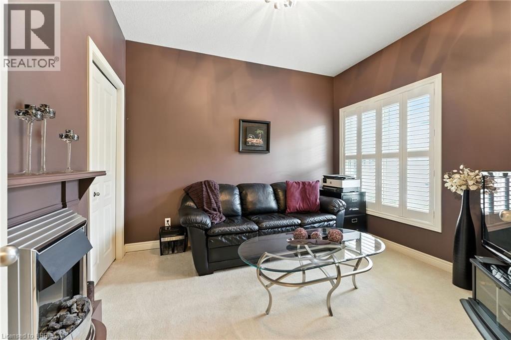 655 PARK Road N Unit# 2