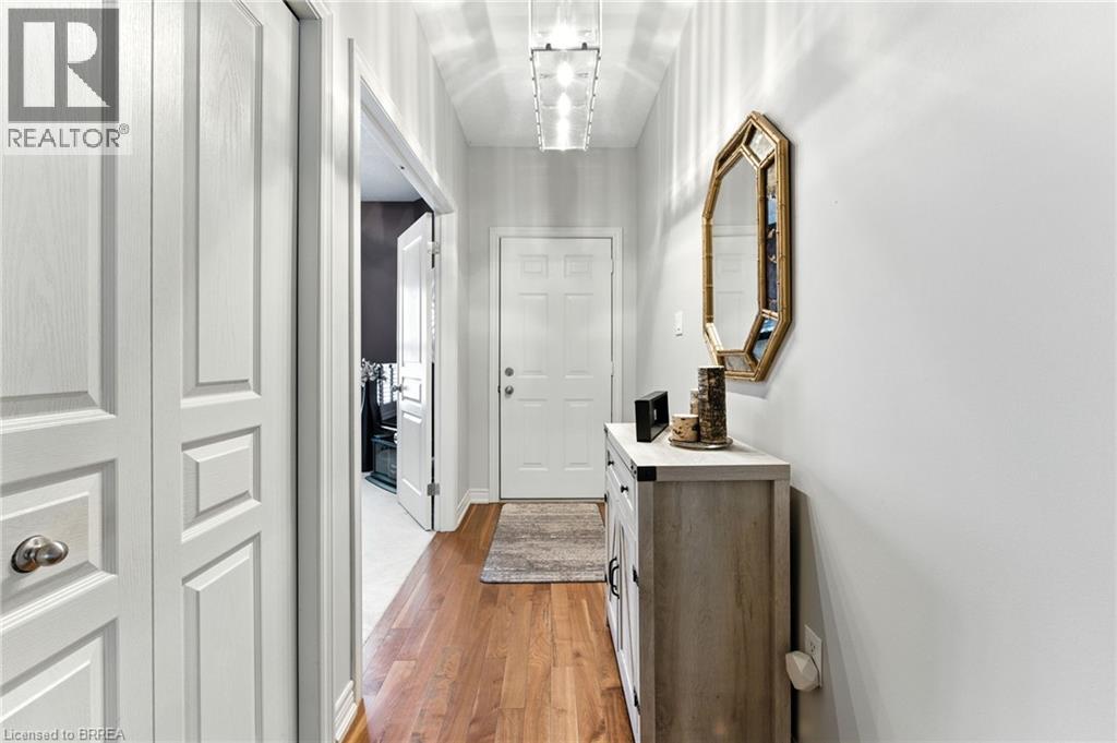 655 PARK Road N Unit# 2