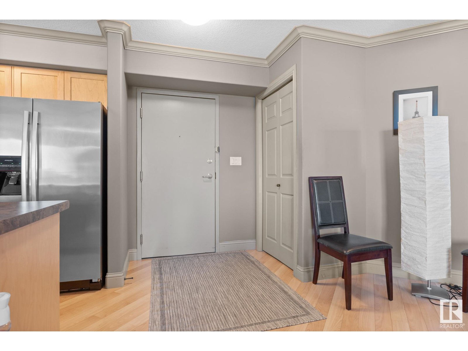 #302 14612 125 ST NW