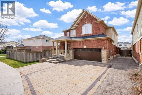 145 REDTAIL Street Kitchener ON N2K4J5