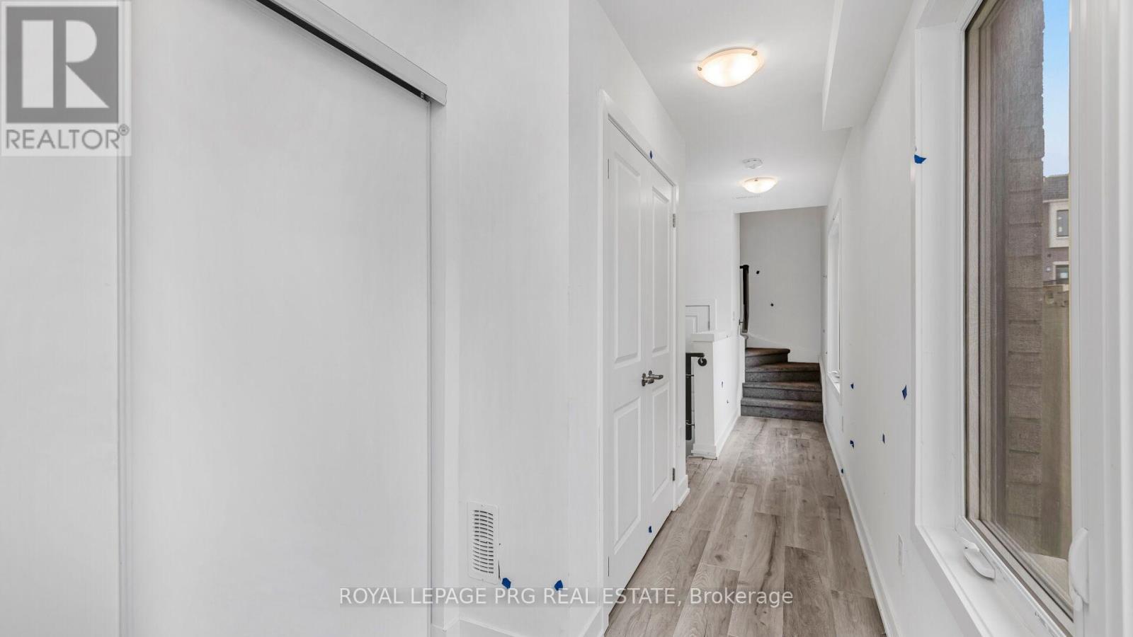 19 SUNBURY LANE