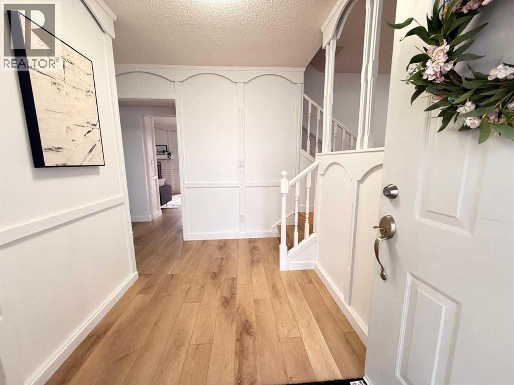 5632 dalhousie Drive NW