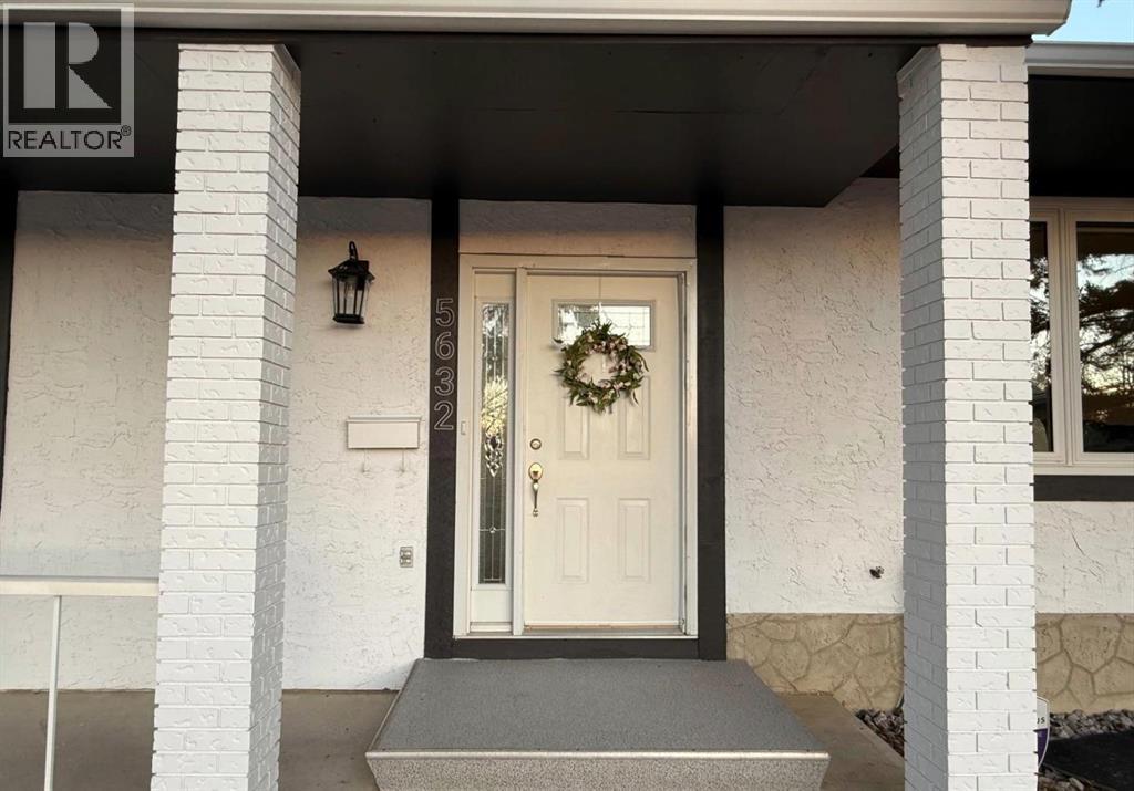 5632 dalhousie Drive NW