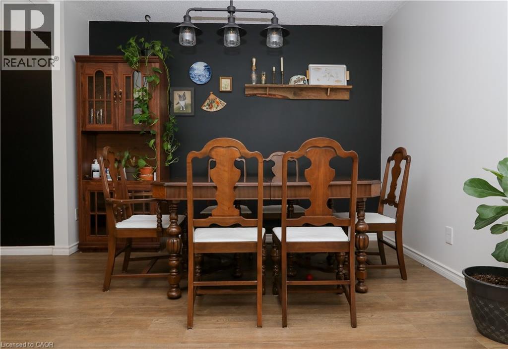 423 KEATS Way Unit# 1