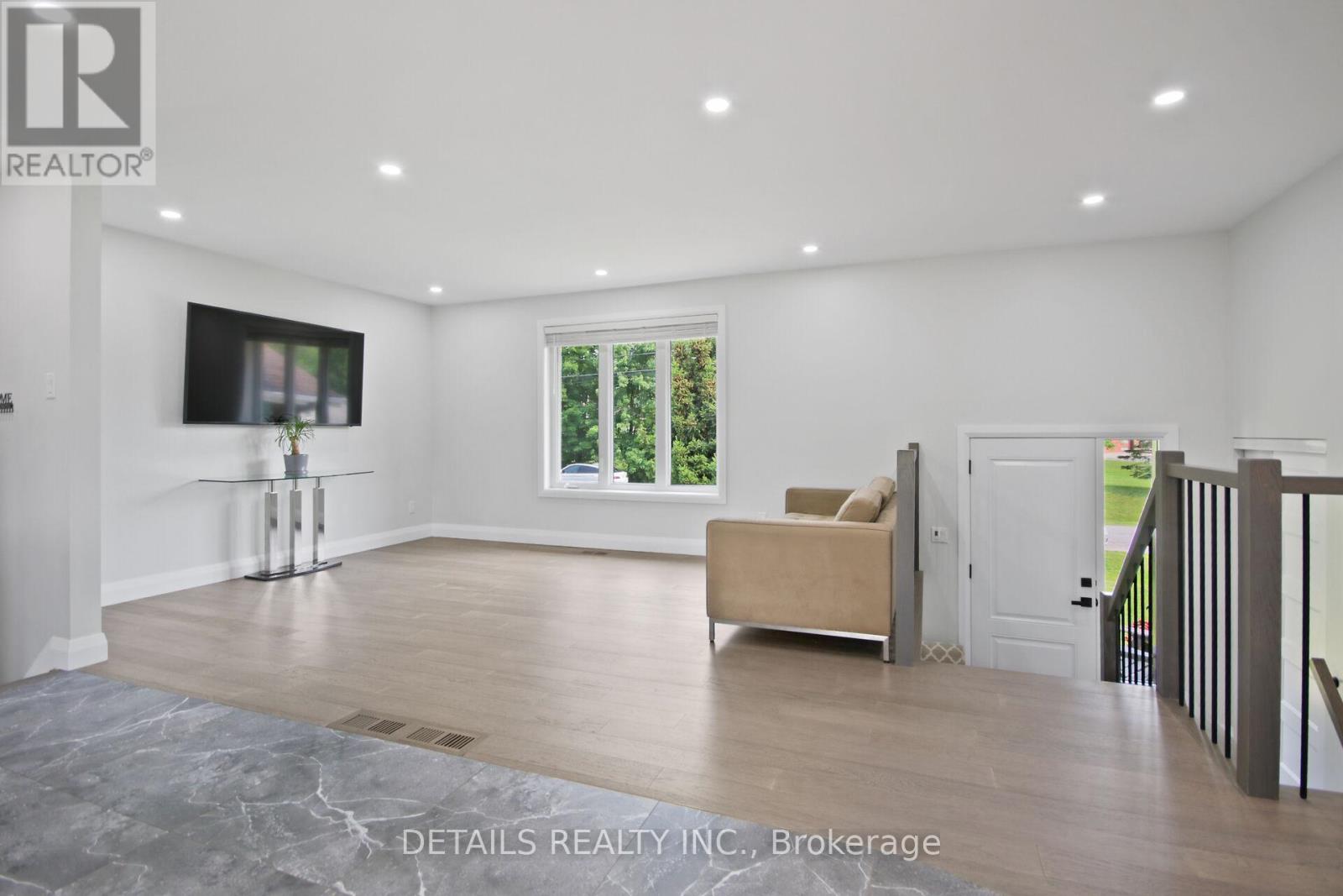 2708 BEKKER'S COURT