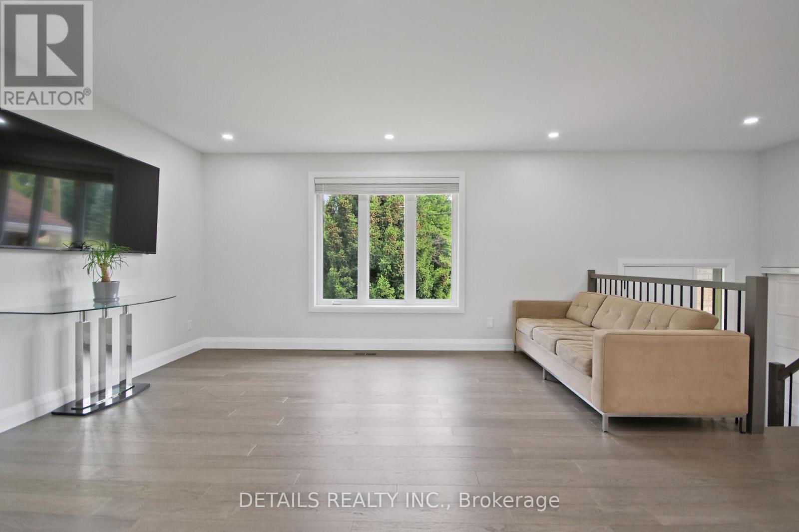 2708 BEKKER'S COURT