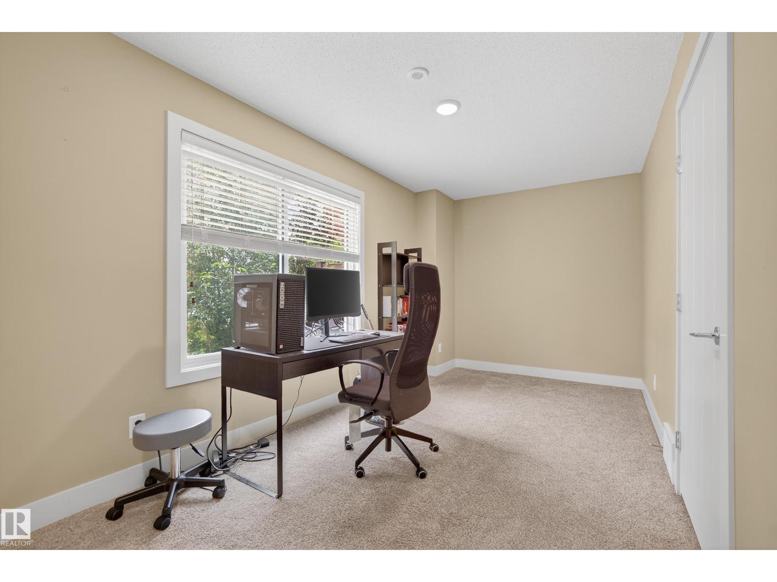 #32 804 WELSH DR SW