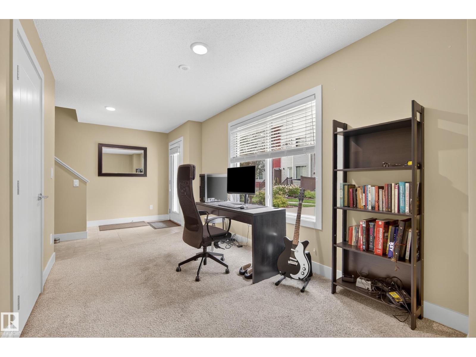 #32 804 WELSH DR SW