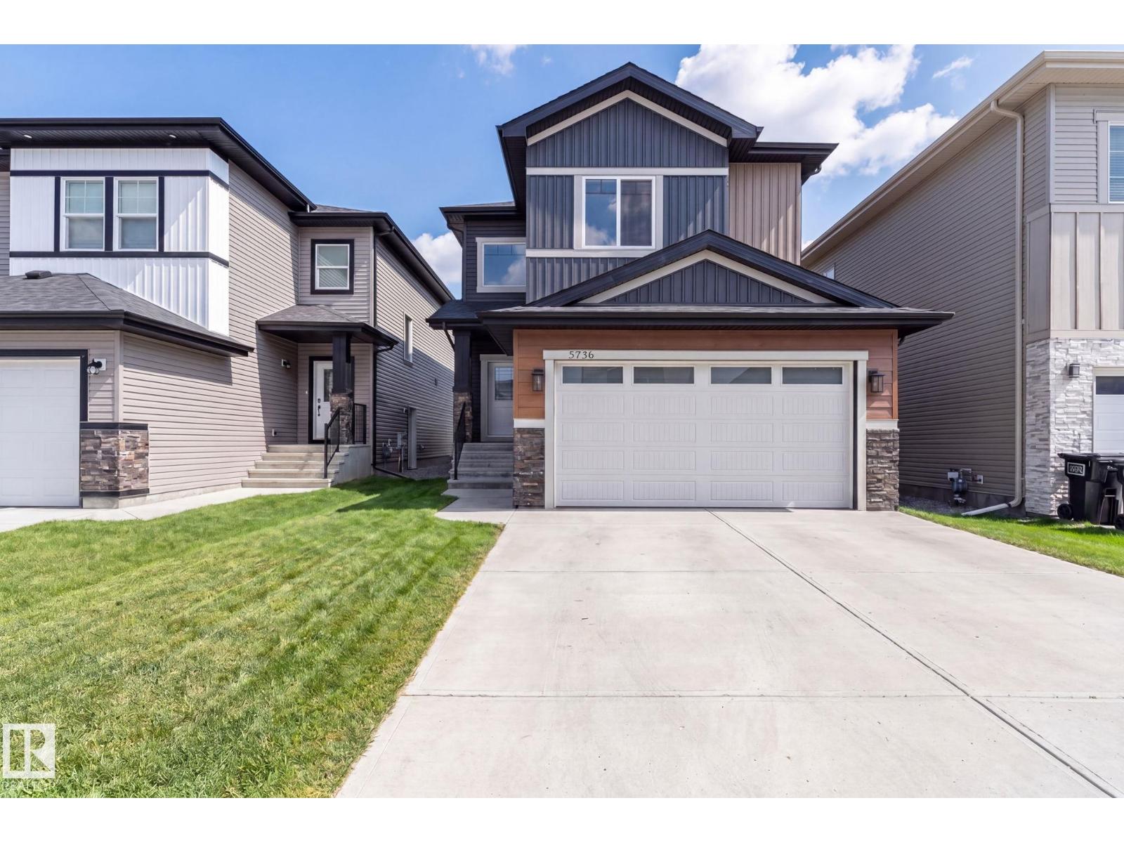 5736 176 AV NW