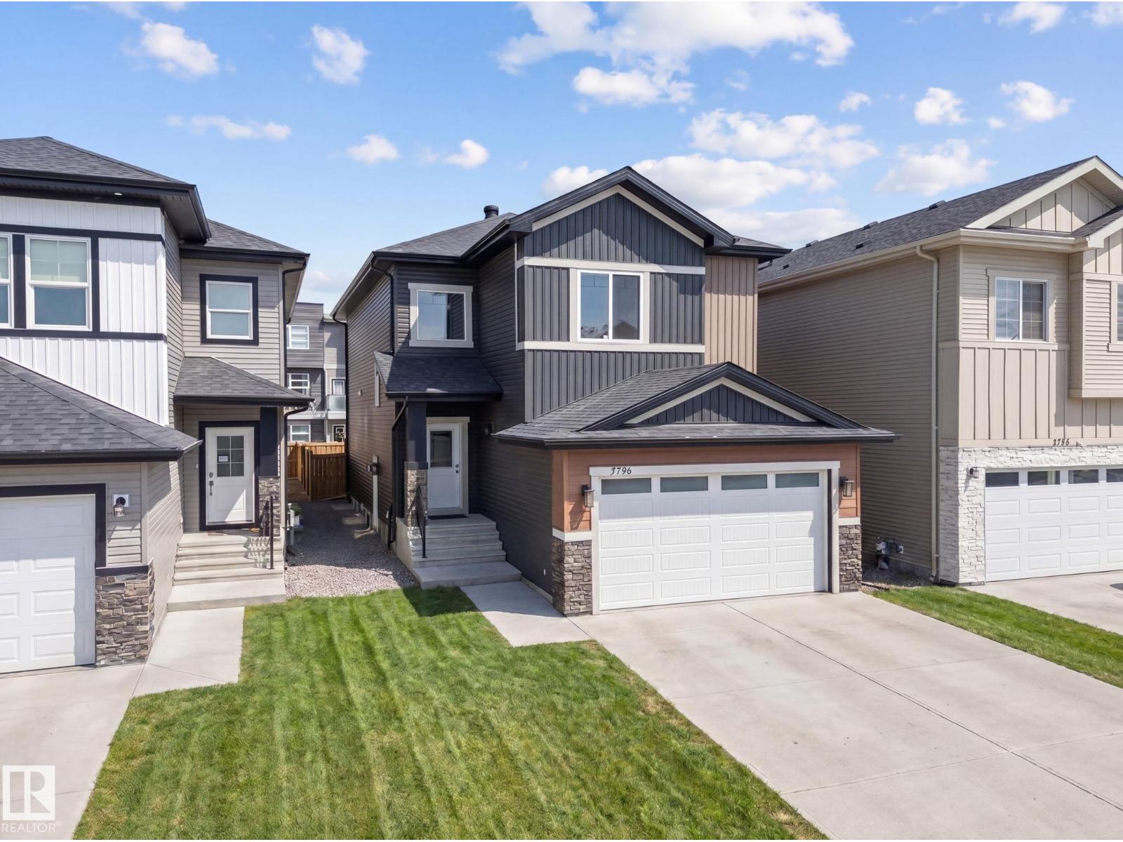 5736 176 AV NW