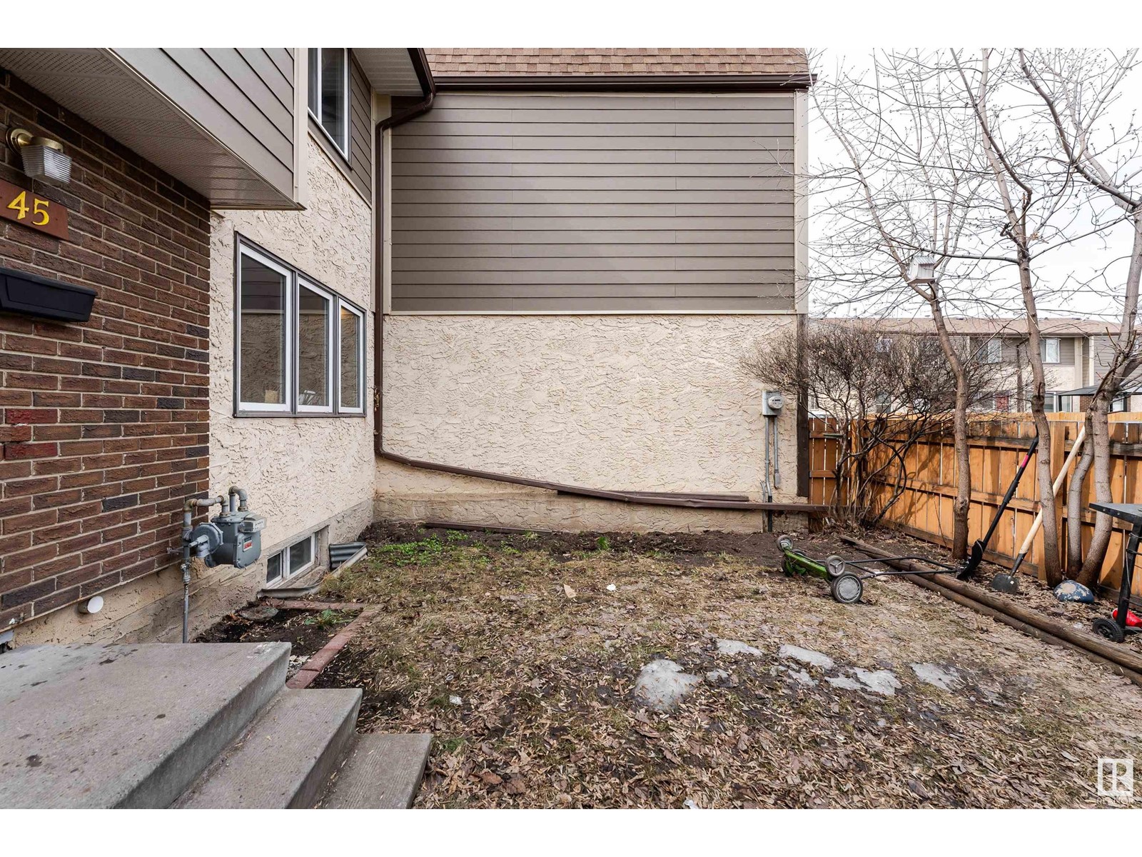 45 WILLOWDALE PL NW