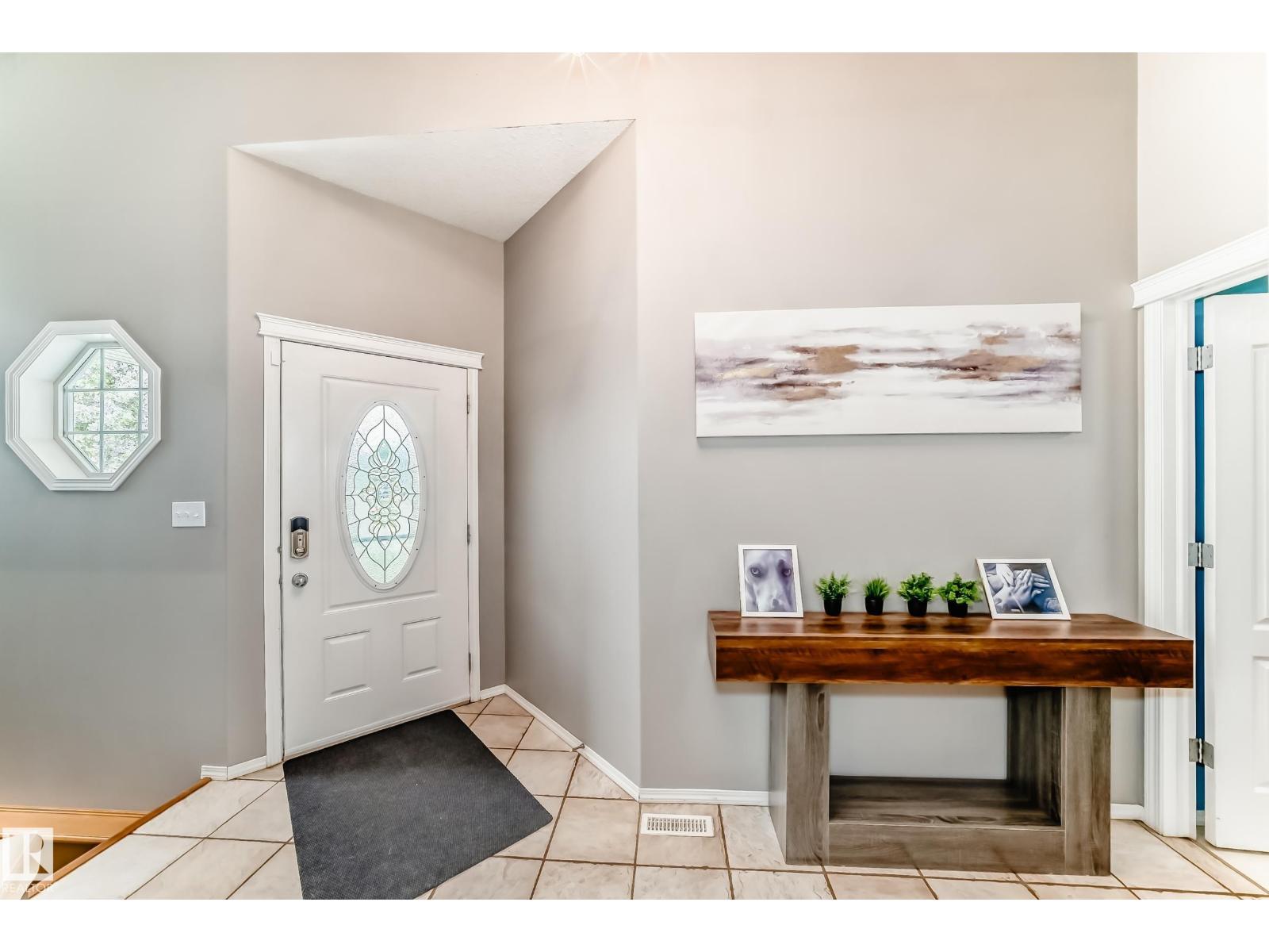 71 RIDGEHAVEN CR