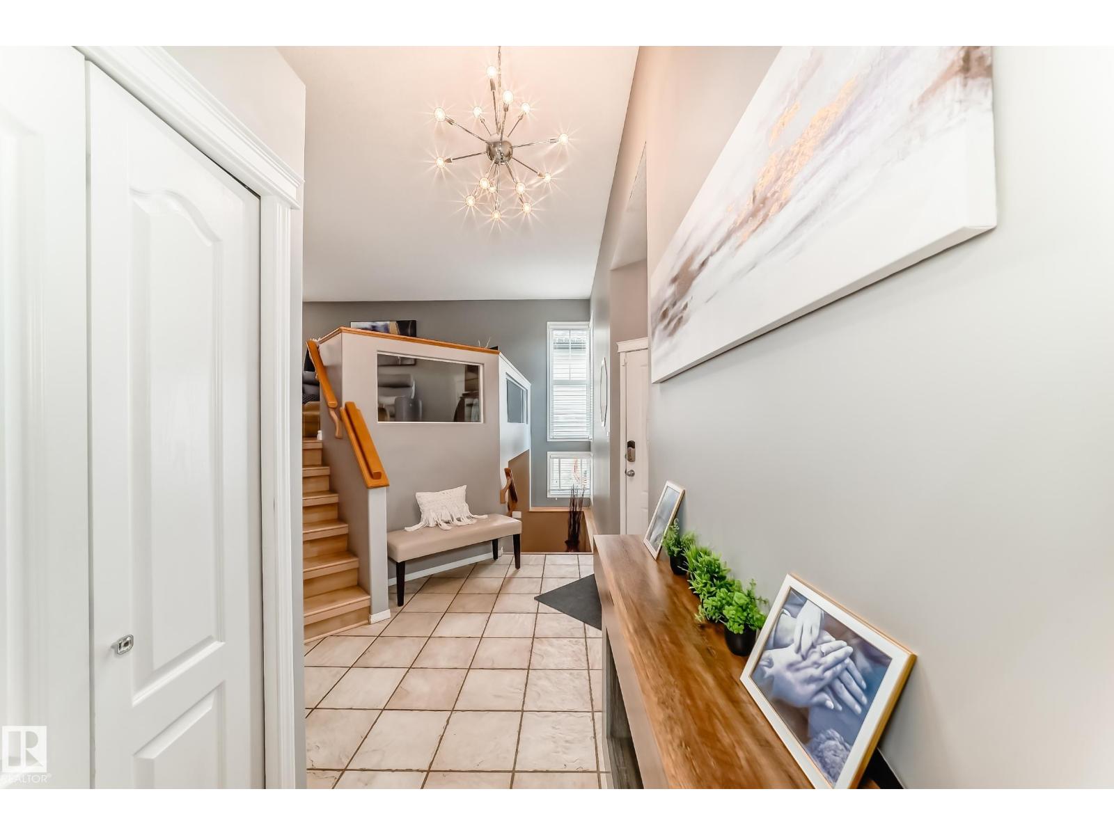 71 RIDGEHAVEN CR