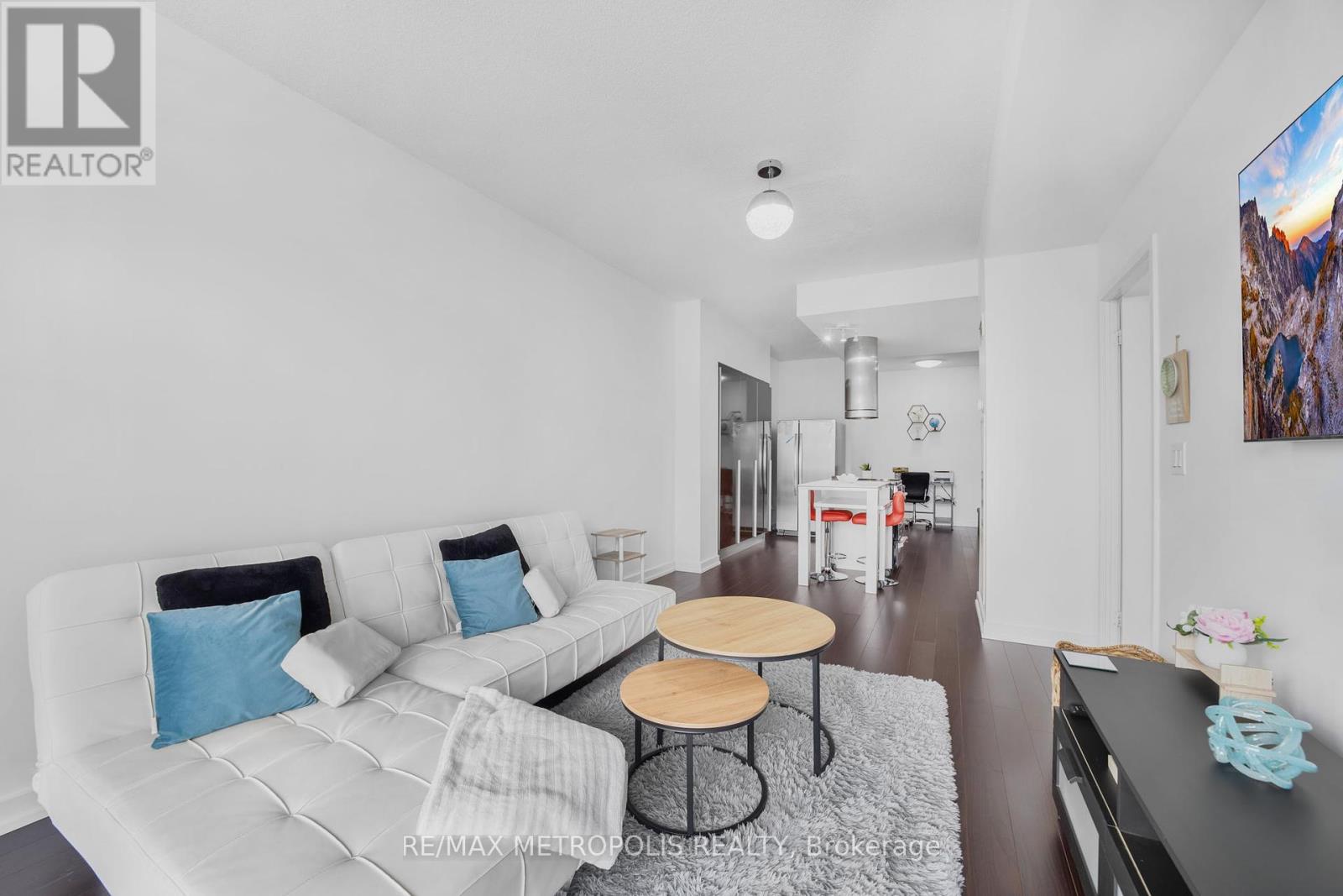 1909 - 38 DAN LECKIE WAY