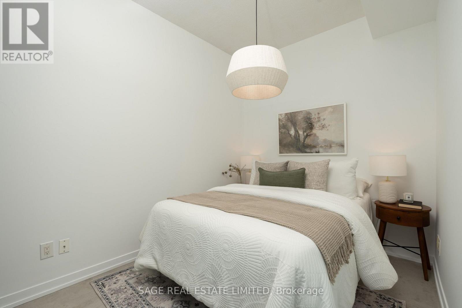 1601 - 88 PARK LAWN ROAD