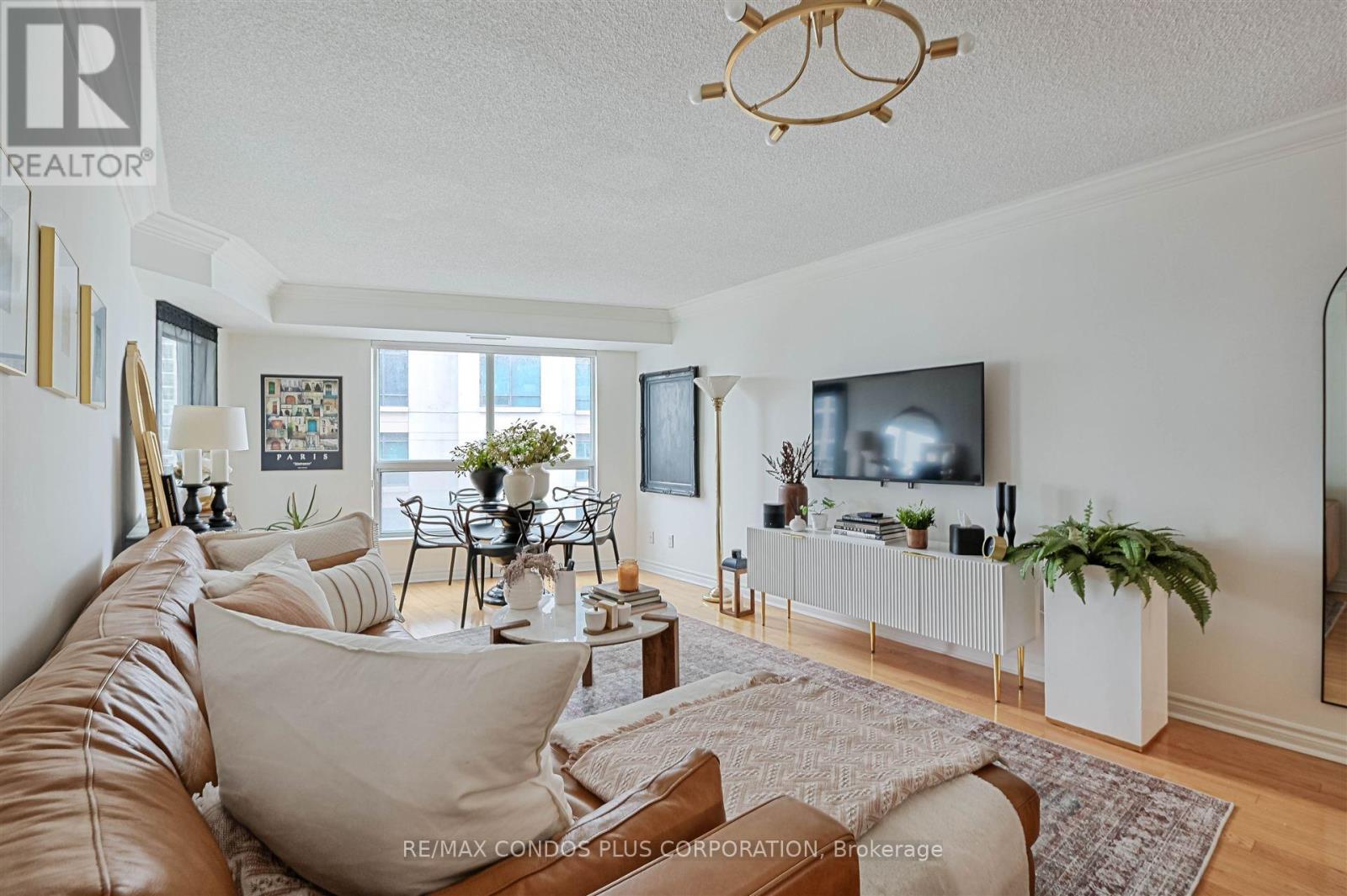 912 - 2111 LAKE SHORE BOULEVARD W