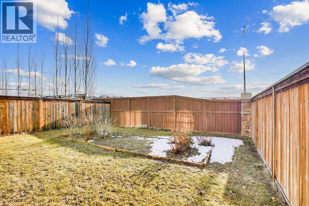 608 Windbrook Heights SW