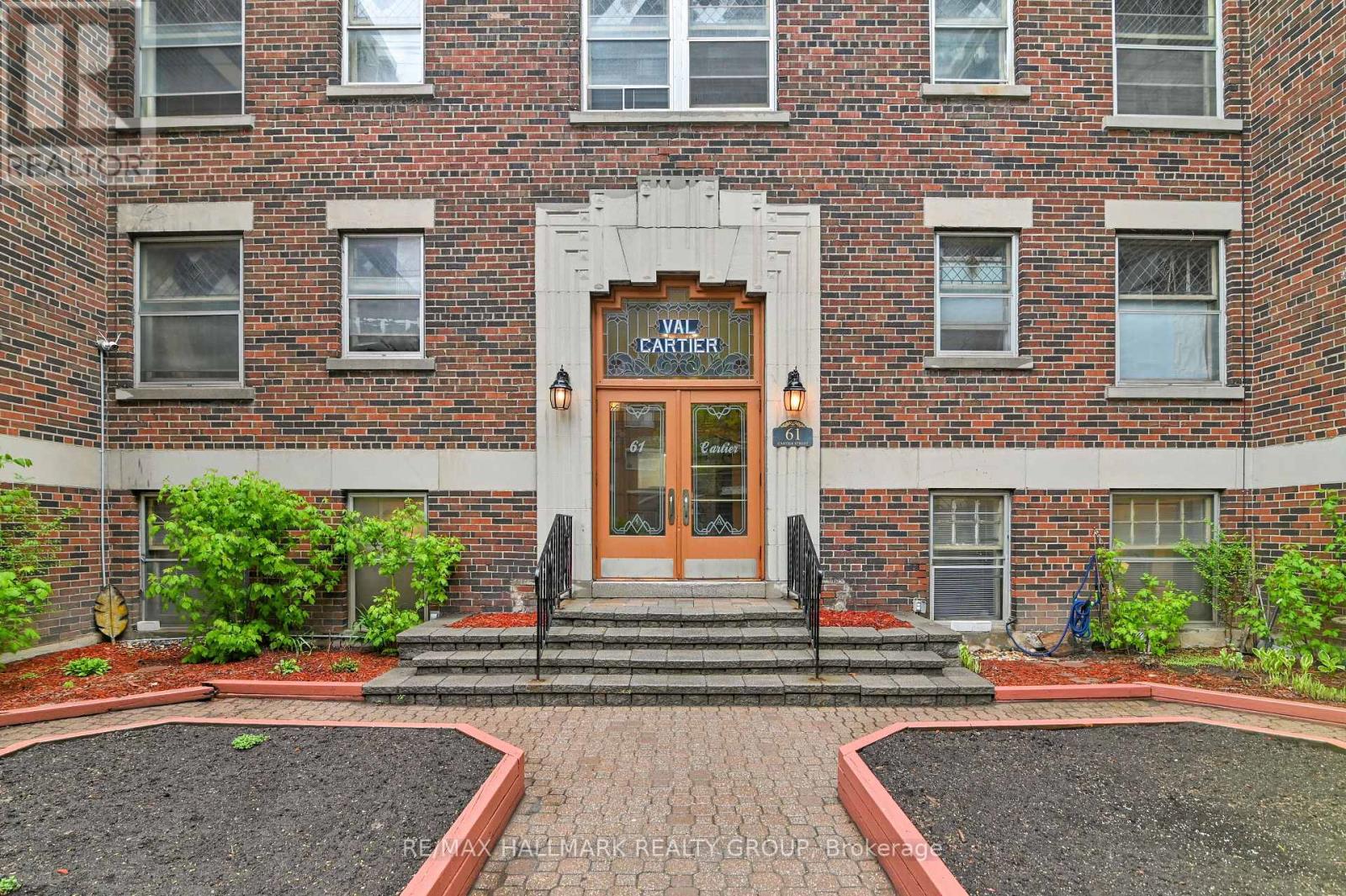61 CARTIER STREET