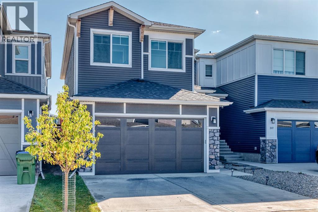 321 Carringvue Place NW