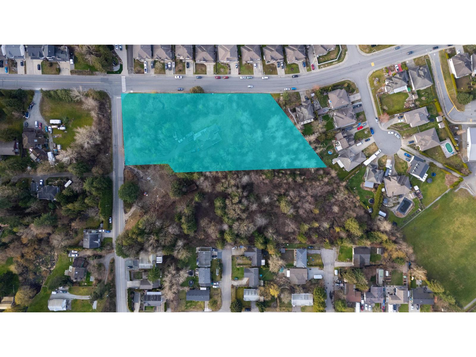 7816 DUNSMUIR STREET