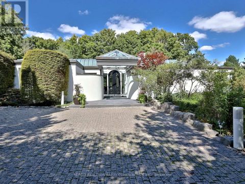 18 TIMBERGLADE COURT Toronto (Bridle Path-Sunnybrook-York Mills) ON M2L2Y2