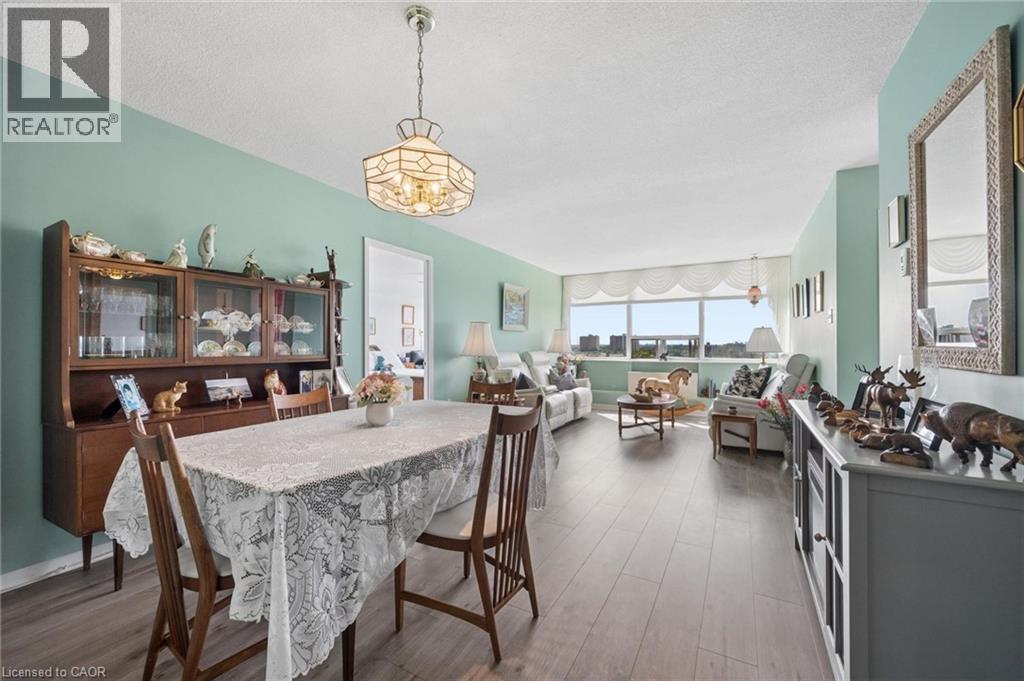 3227 KING Street E Unit# 1112