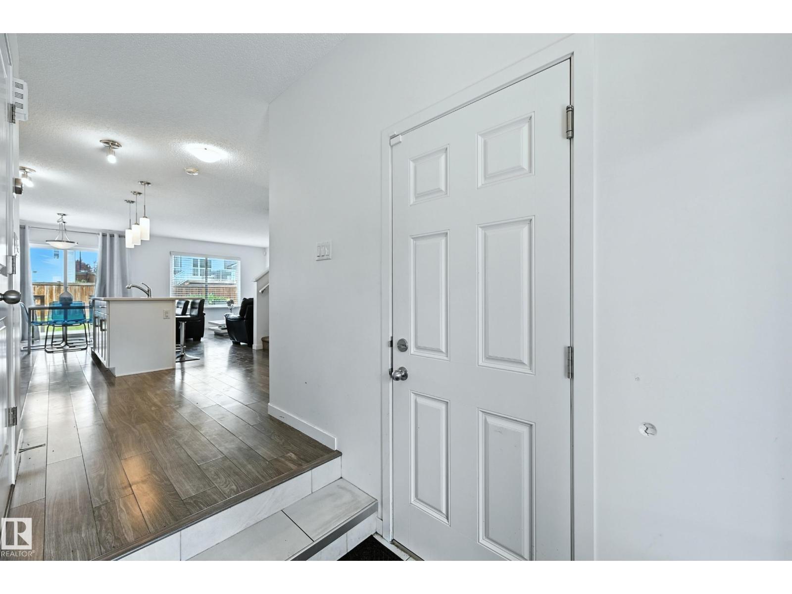 7773 EIFERT CR NW