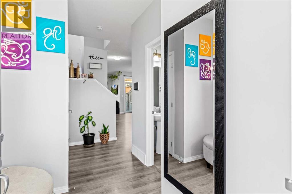 74 Legacy Glen Common SE