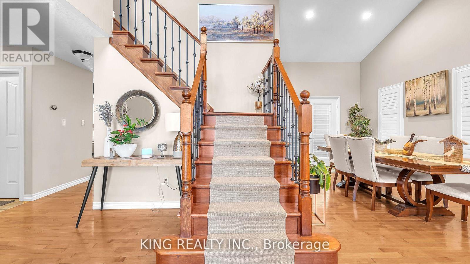 1223 CORONATION DRIVE