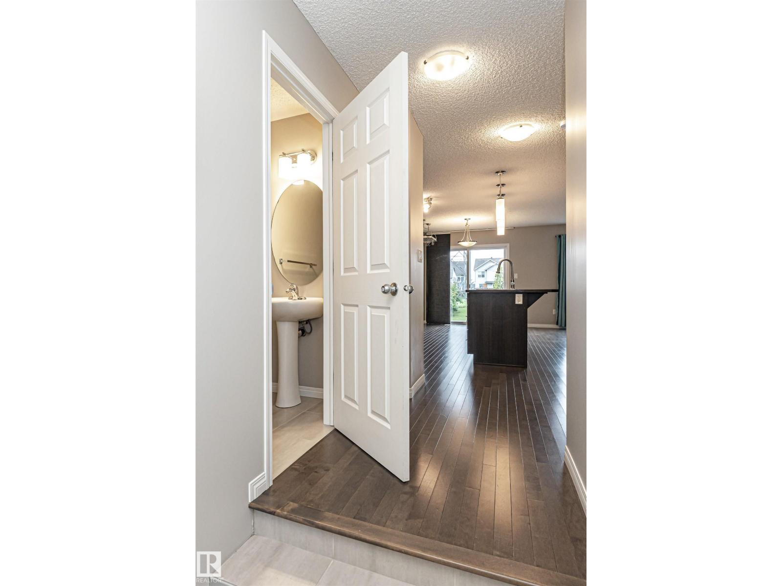 1642 CHAPMAN WY SW
