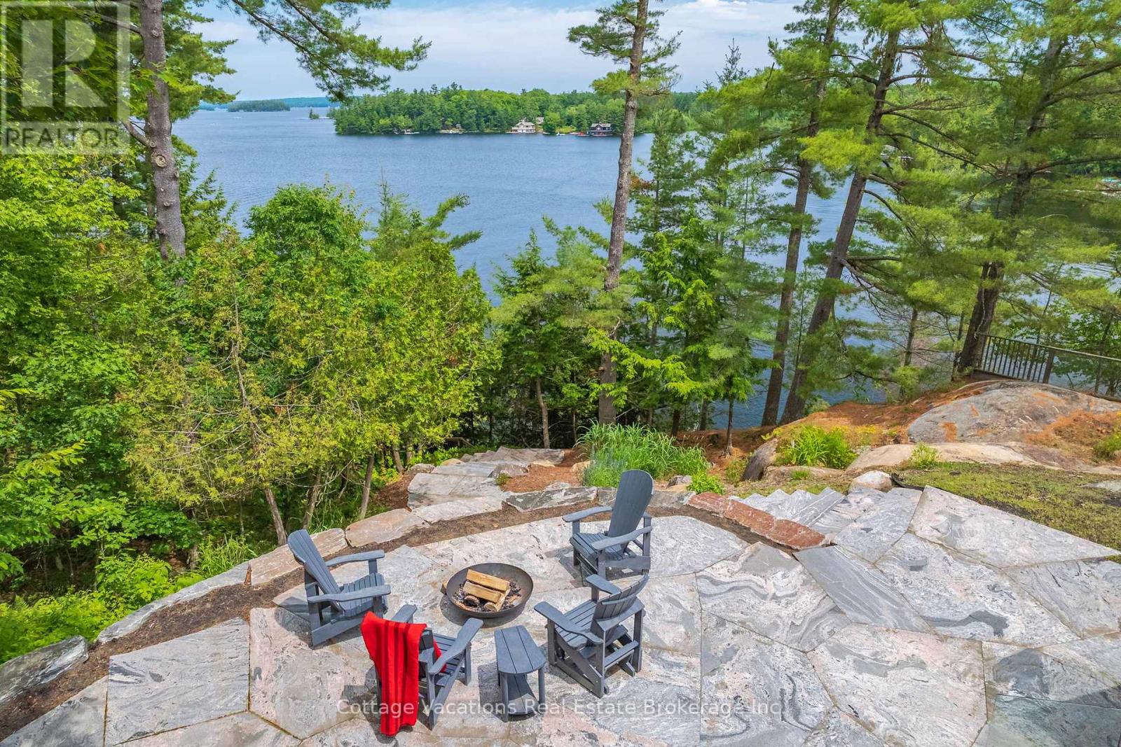 2 - 1053 BRACKENRIG ROAD
