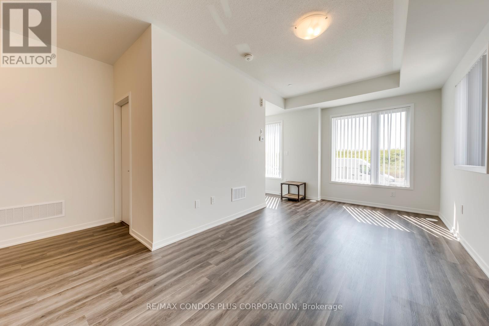 281 - 140 HONEYCRISP CRESCENT