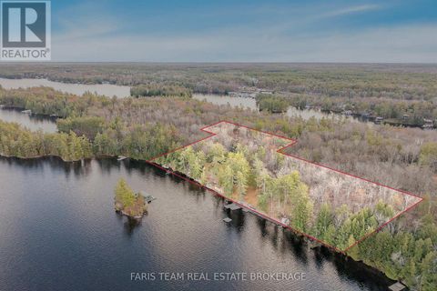 29 ISLAND 26 LM Gravenhurst (Muskoka (S)) ON P1P1R2