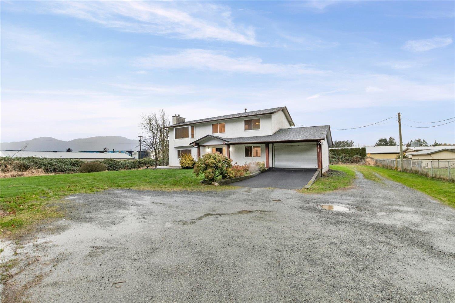 43025 VEDDER MOUNTAIN ROAD|Yarrow