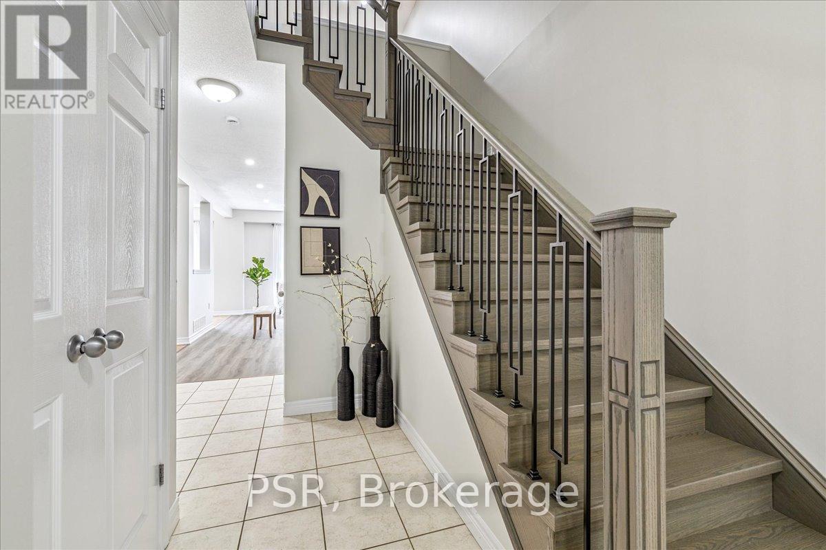 38 - 60 CLOVERLEAF DRIVE