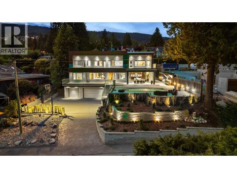 1265 QUEENS AVENUE West Vancouver BC V7S2K4