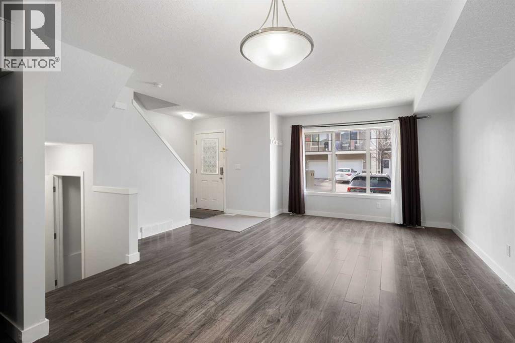 902, 250 Sage Valley Road NW