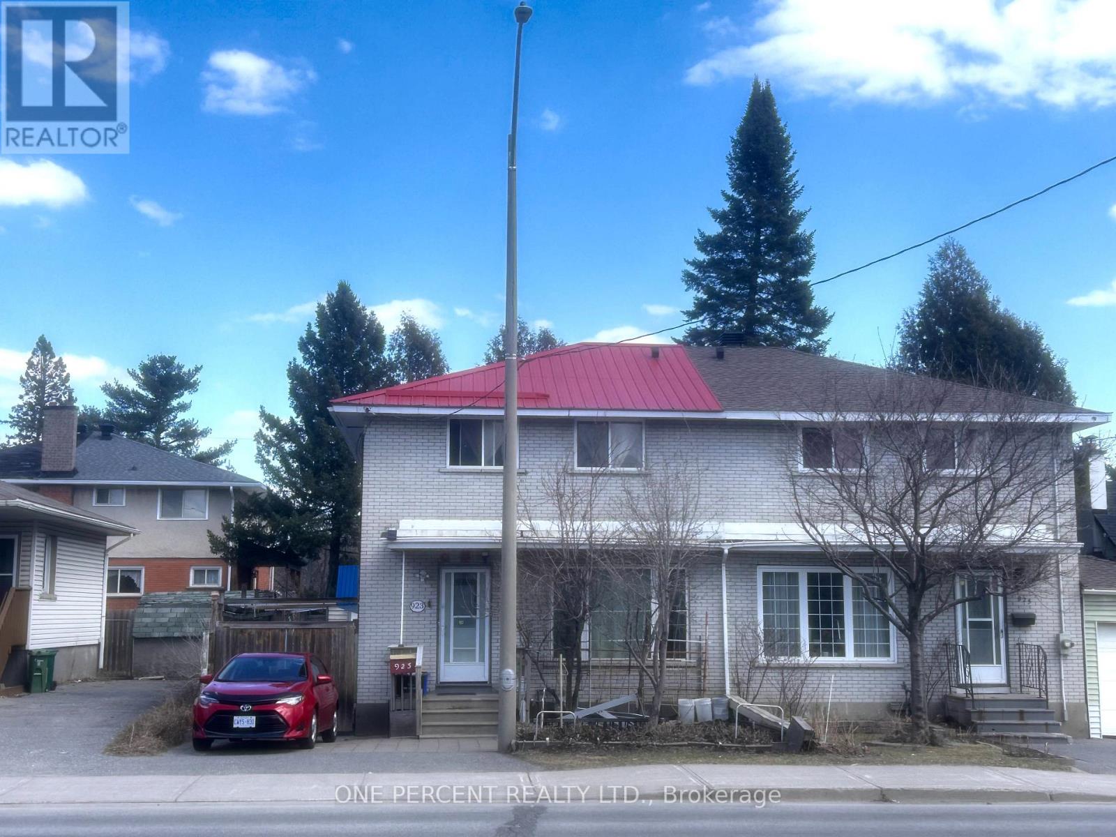 923 PINECREST ROAD