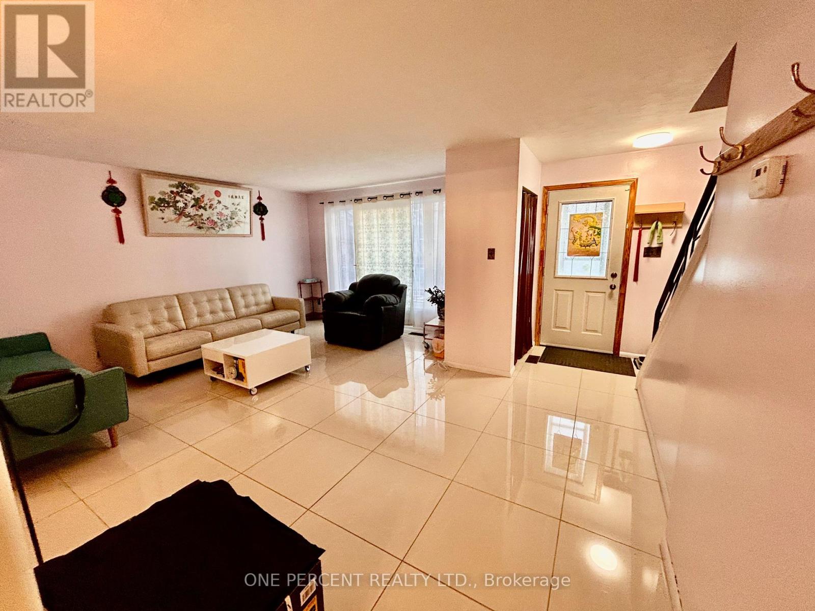 923 PINECREST ROAD
