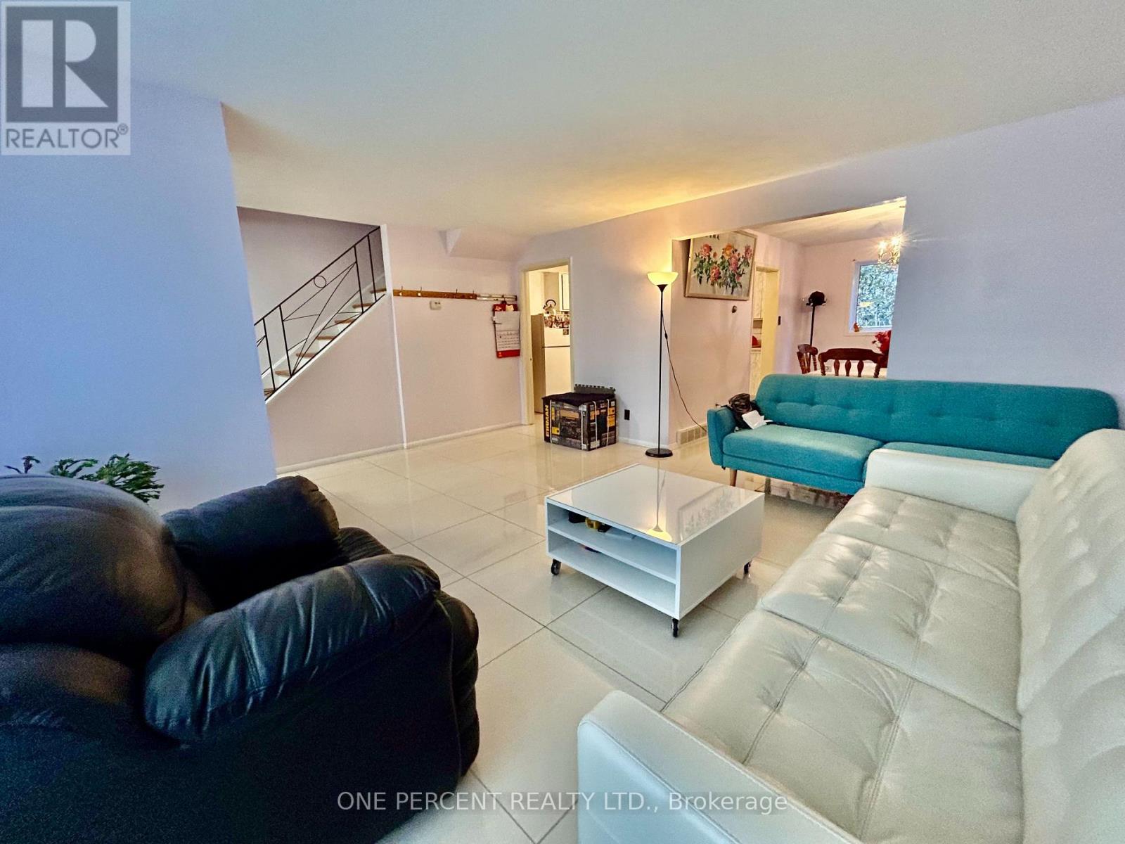 923 PINECREST ROAD