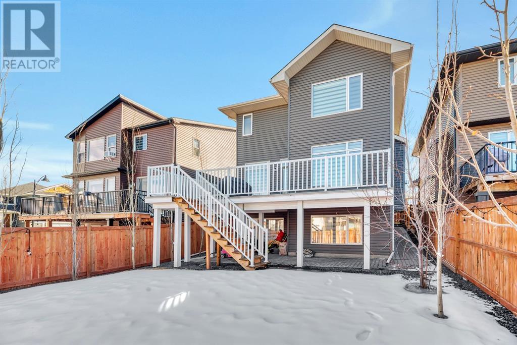 49 Crestbrook View SW