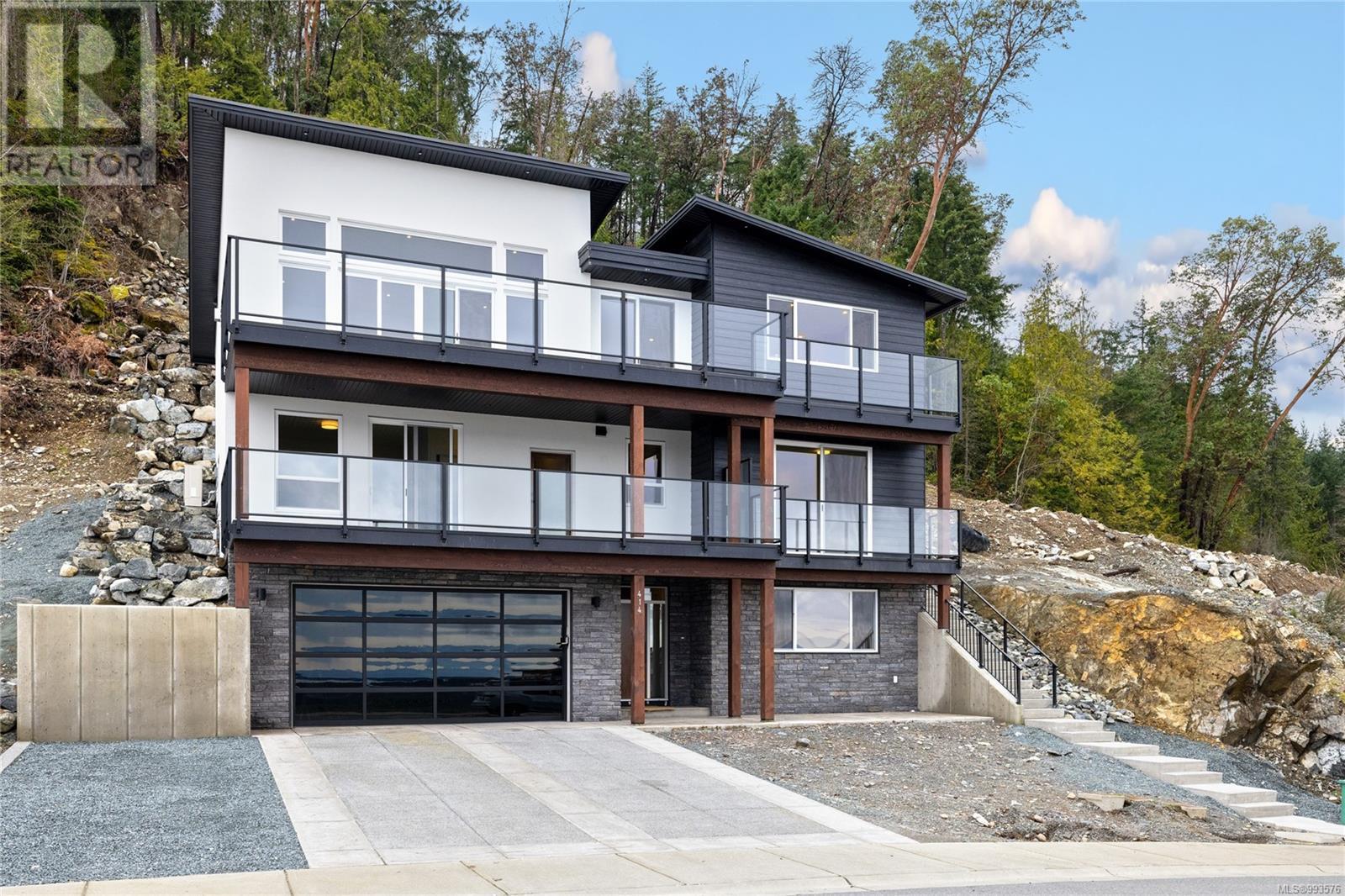 414 Thetis Dr