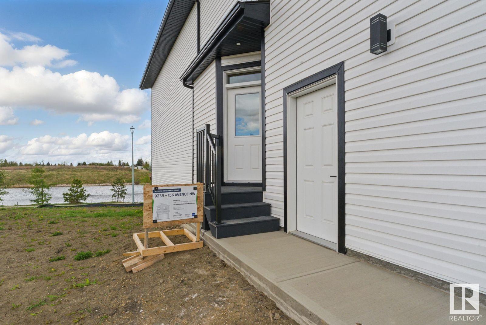 9239 156 AV NW