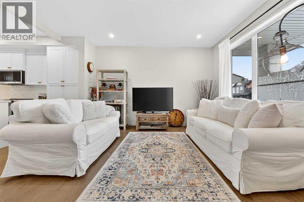 921 Cobblemore Common SW