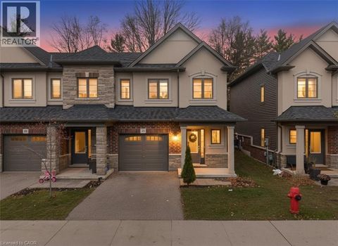 324 EQUESTRIAN Way Unit# 28 Cambridge ON N3E0E2